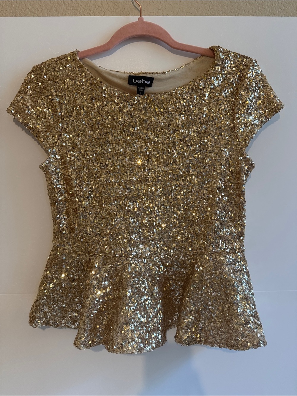 bebe Gold Sequin Peplum Crop Top size small